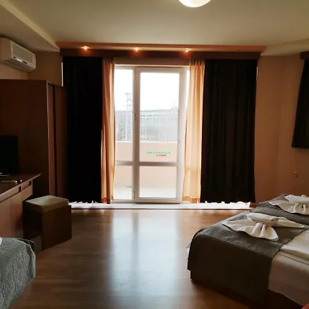 Szálloda Paris Relax Zone Balcsik