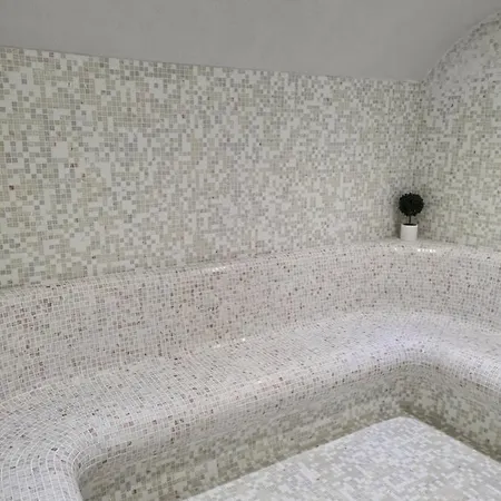 Paris Relax Zone Szálloda Balcsik